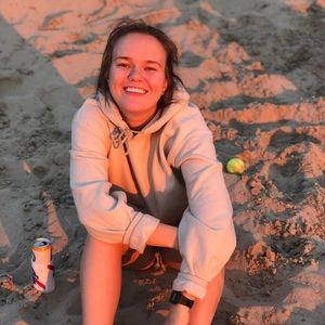 Meet your Posher, Robin